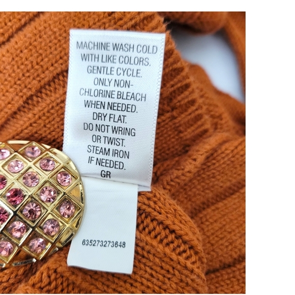 Simply Vera Burnt Orange Turtle Neck Sweater Sleeve Button Accent Sz PS - Picture 7 of 8